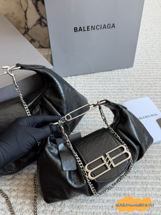 Balenciaga Pamela Pin Bag Black Leather view 2