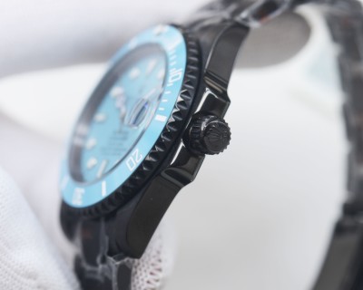 Rolex Submariner Blaken Tiffany Blue 40mm Automatic Watch view 6