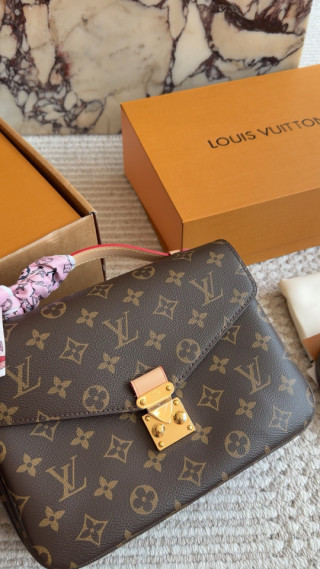 Louis Vuitton Monogram Canvas Shoulder Bag Brown