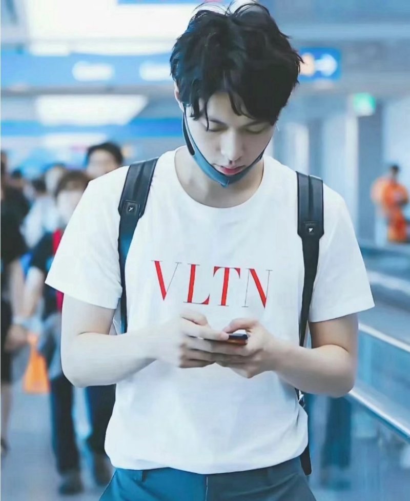 Valentino VTLV Red Logo White T-Shirt view