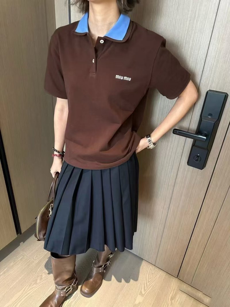 Miù Brown Polo Shirt with Blue Collar view