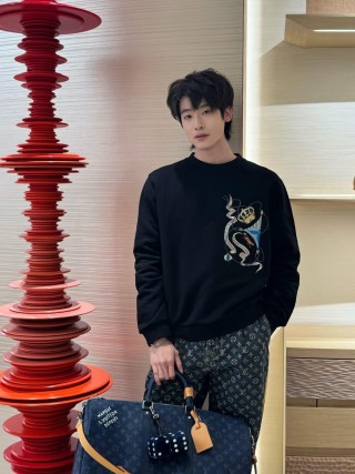 Black Dragon Embroidered Crewneck Sweatshirt view 5