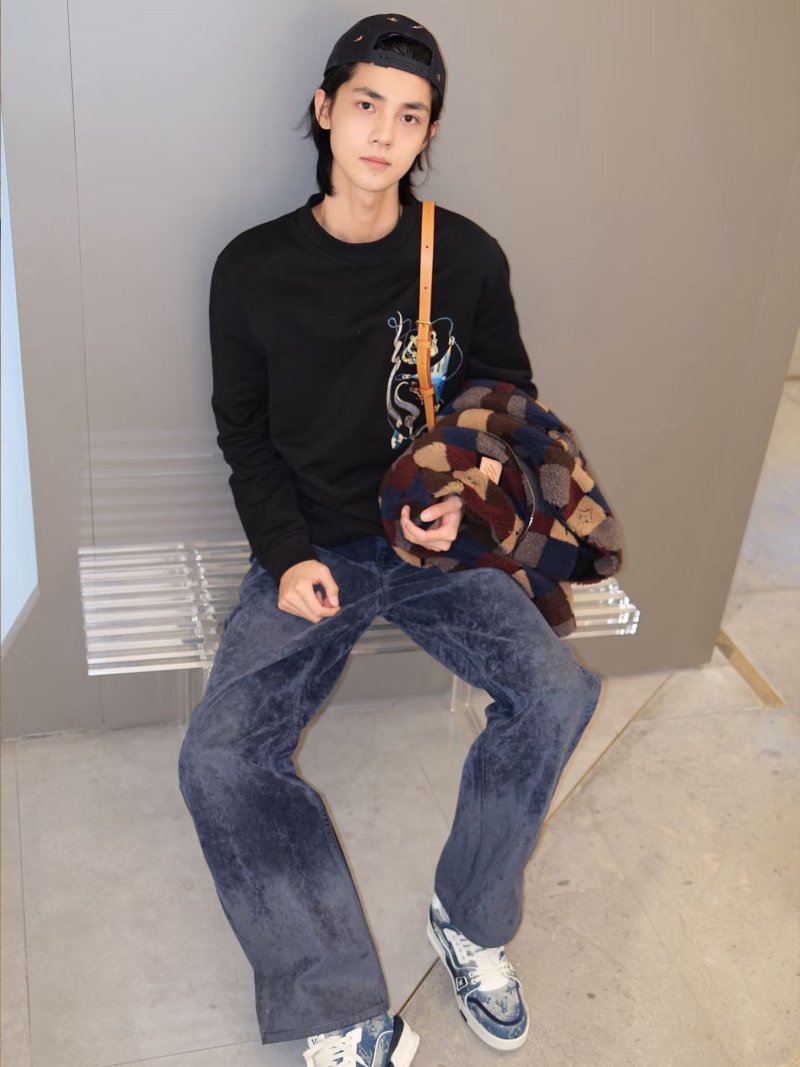 Black Dragon Embroidered Crewneck Sweatshirt view