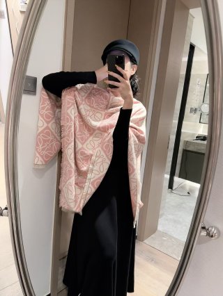 Loewe Reversible Anagram Scarf Cream & Grey view 8