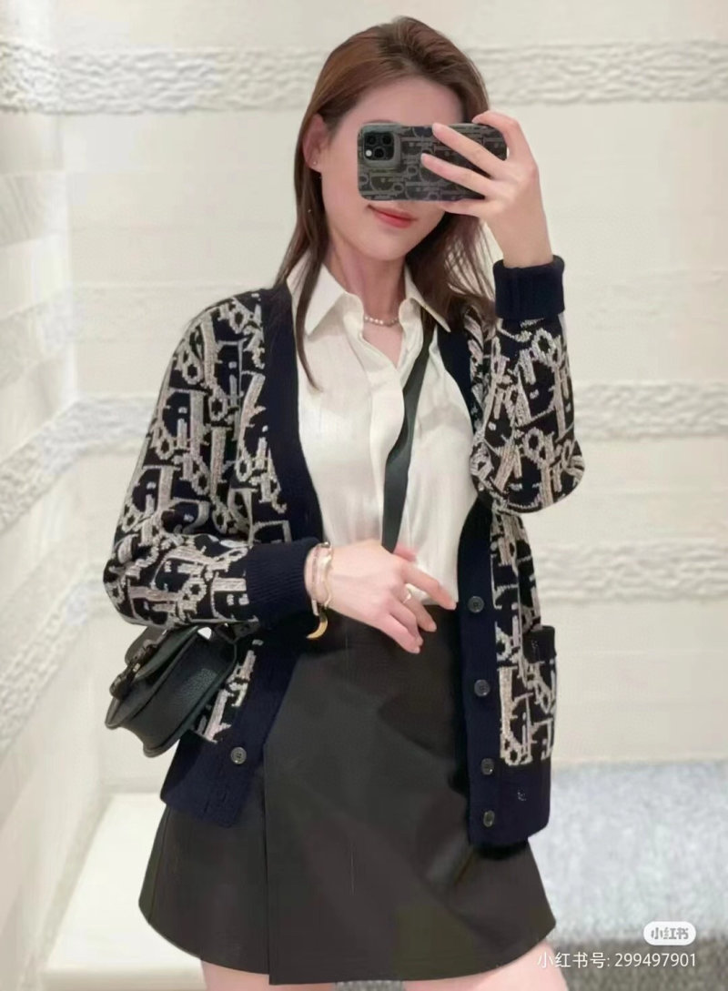 Monogram Jacquard Knit Cardigan – Navy & Cream