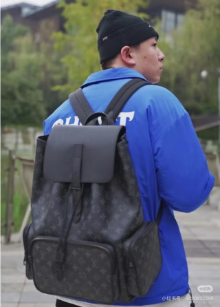 Louis Vuitton Trio Monogram Backpack Black view 3