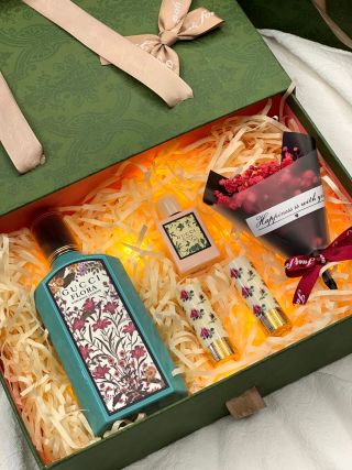 Gucci Green Dream Drawer Gift Set - 100ml + Nail Polish + Samples view 3