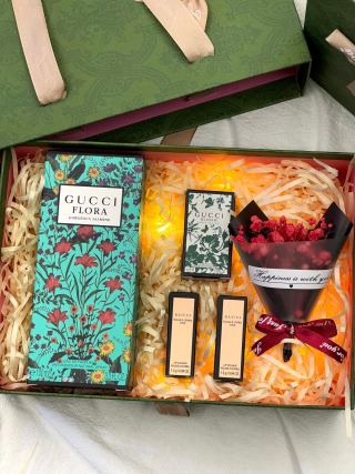 Gucci Green Dream Drawer Gift Set - 100ml + Nail Polish + Samples view 4