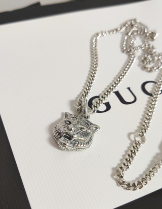 Gucci Silver Tiger Head Pendant Necklace 50cm view 5