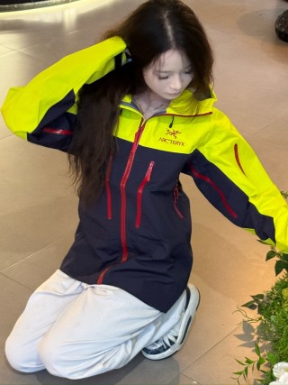 Arc'teryx Neon Yellow & Navy Colorblock Softshell Jacket view 9