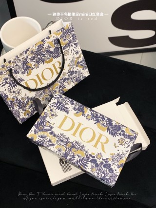 Dior Rouge Mini Lipstick Set - Houndstooth Gift Box view 2