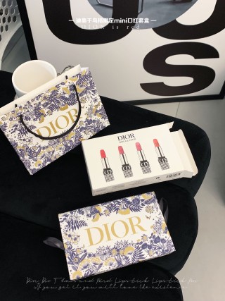Dior Rouge Mini Lipstick Set - Houndstooth Gift Box view 3