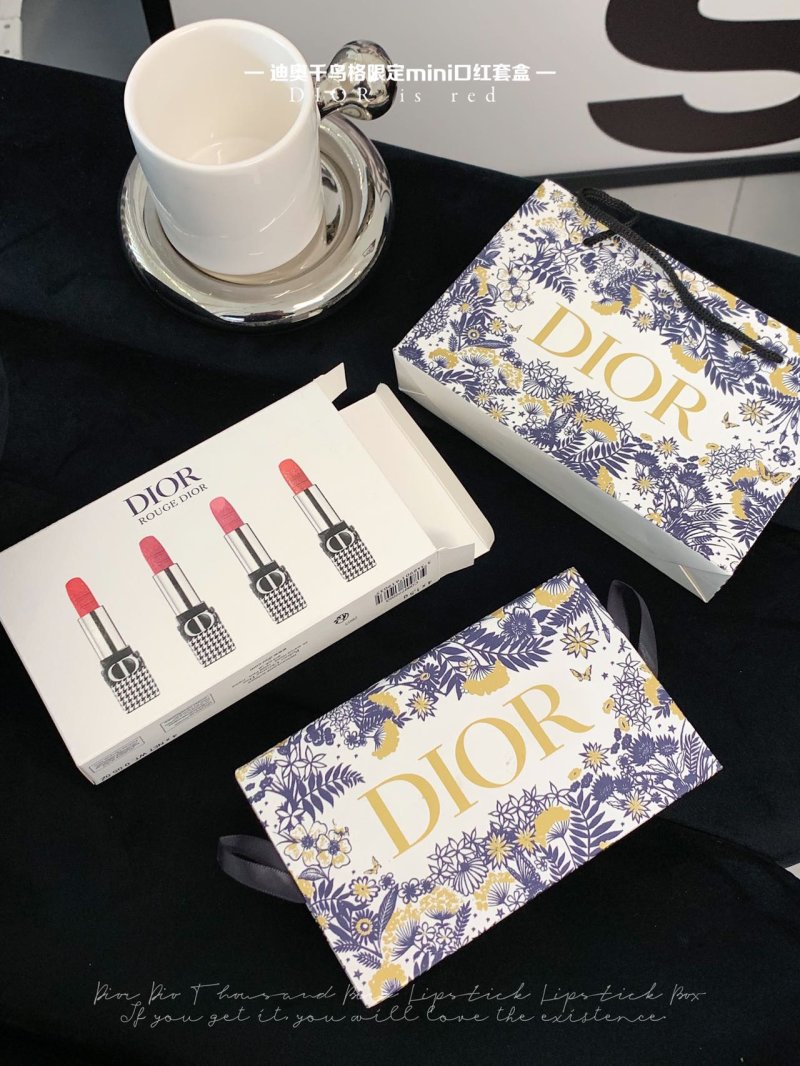 Dior Rouge Mini Lipstick Set - Houndstooth Gift Box view