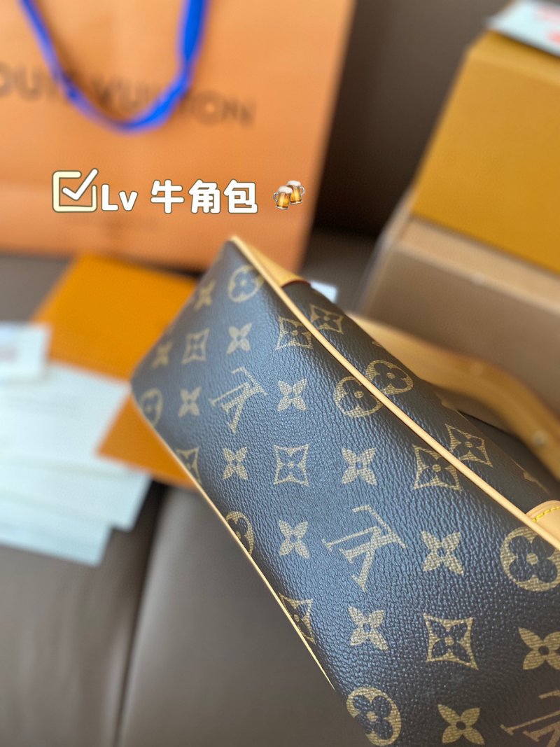 Louis Vuitton Monogram Shoulder Bag - Brown/Tan view