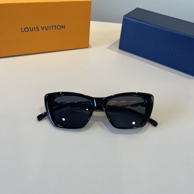 Louis Vuitton Black Square Sunglasses