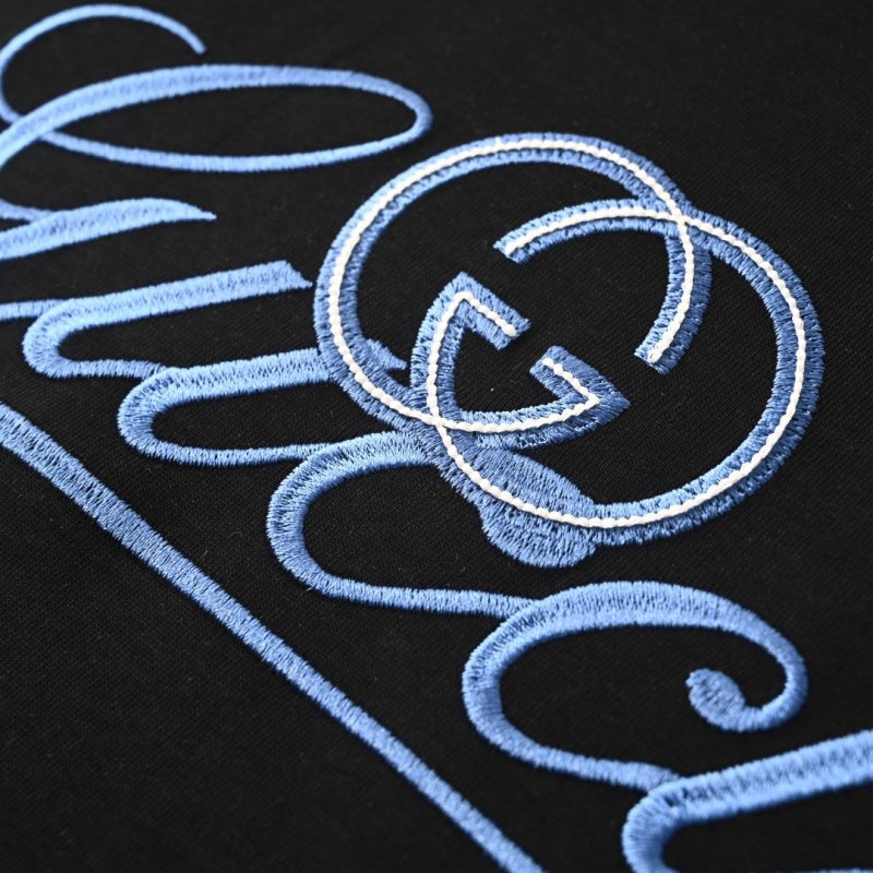 Gucci Scripted Logo T-Shirt Black view