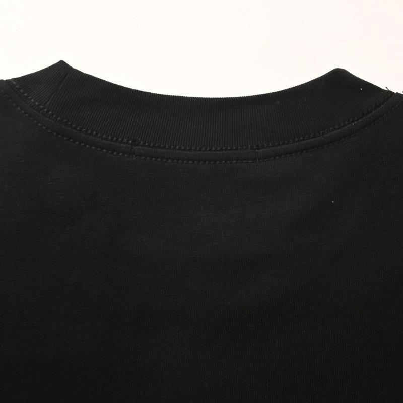 Gucci Scripted Logo T-Shirt Black view