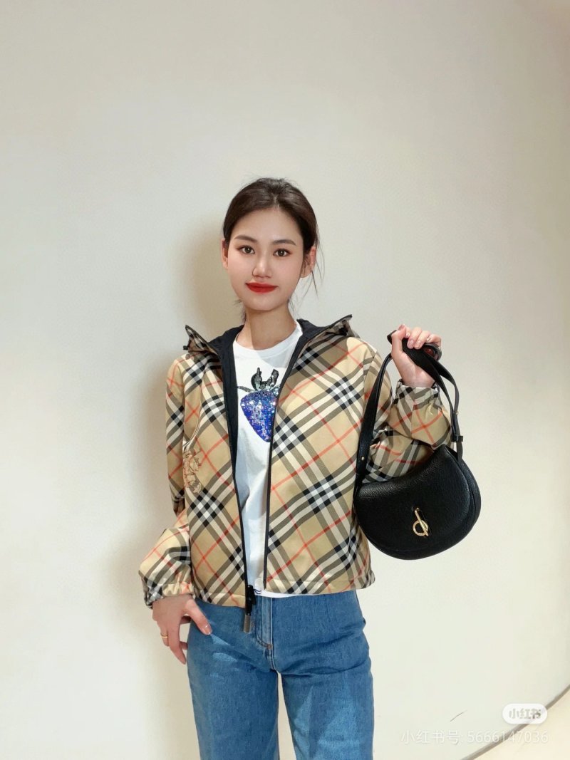 Burberry Check Hooded Windbreaker Jacket Beige