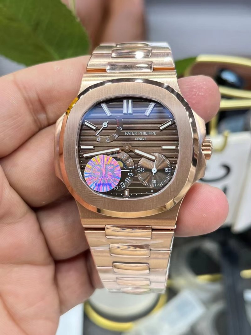 Patek Philippe Nautilus 5712 Steel Automatic Watch view