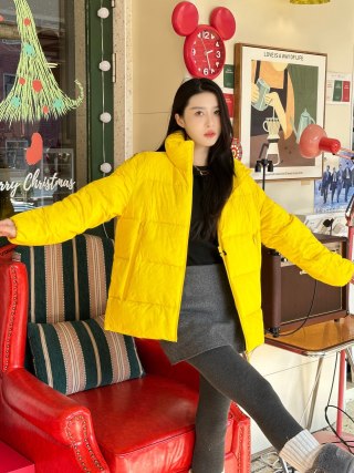 Bright Yellow Puffer Down Jacket – Winter Warmth view 9