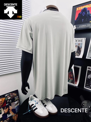 Descente 3D Embossed Ice Silk Casual Short Sleeve T-Shirt White view 3