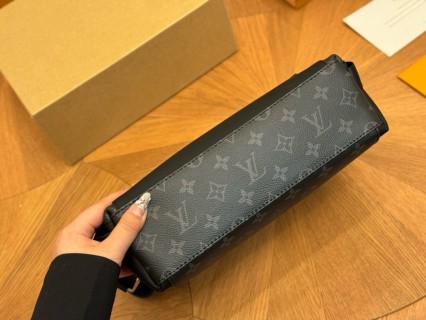 Louis Vuitton Voyager Messenger Bag - Monogram Black view 9