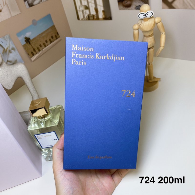 Maison Francis Kurkdjian 724 Eau de Parfum 300ml view