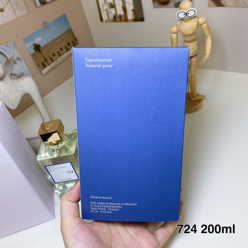 Maison Francis Kurkdjian 724 Eau de Parfum 300ml view