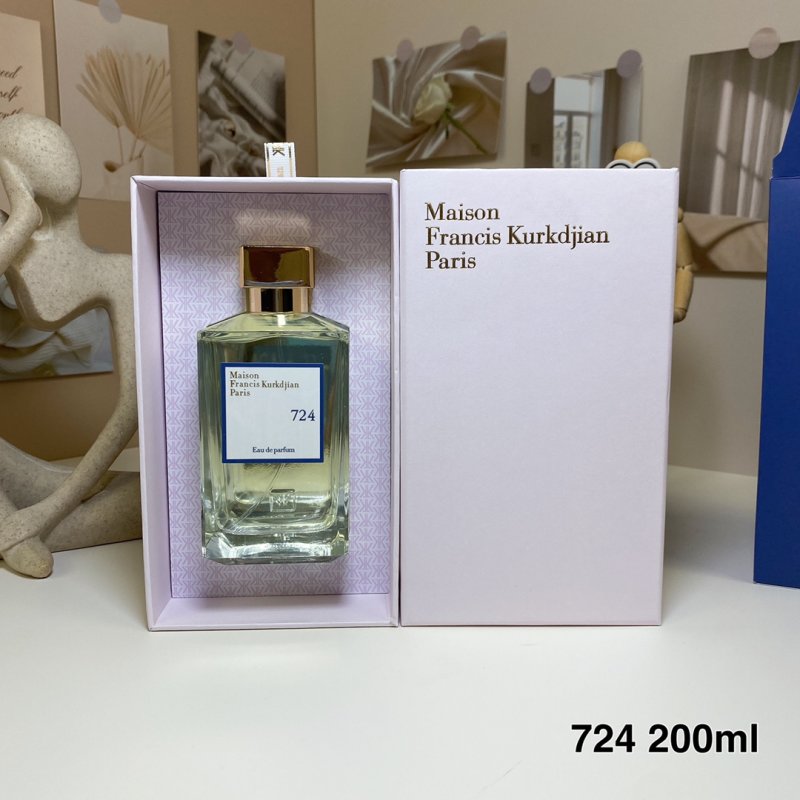 Maison Francis Kurkdjian 724 Eau de Parfum 300ml view