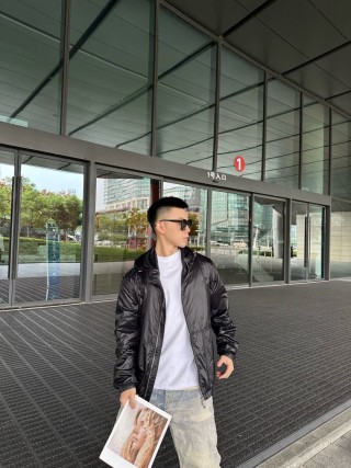 Stone Island Black Lightweight Hooded Jacket view 3