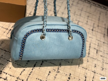 Chanel 24SS Camera Bag Light Blue view 5