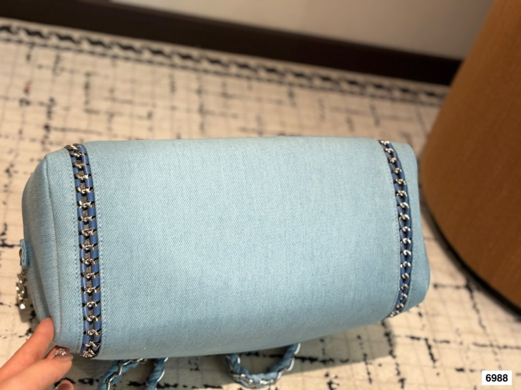 Chanel 24SS Camera Bag Light Blue view