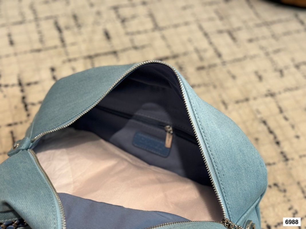 Chanel 24SS Camera Bag Light Blue view