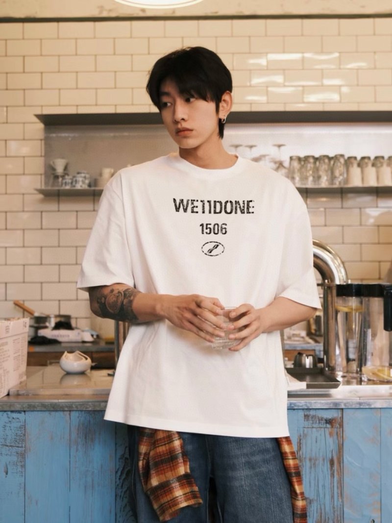 We11Done 1506 White Graphic T-Shirt view