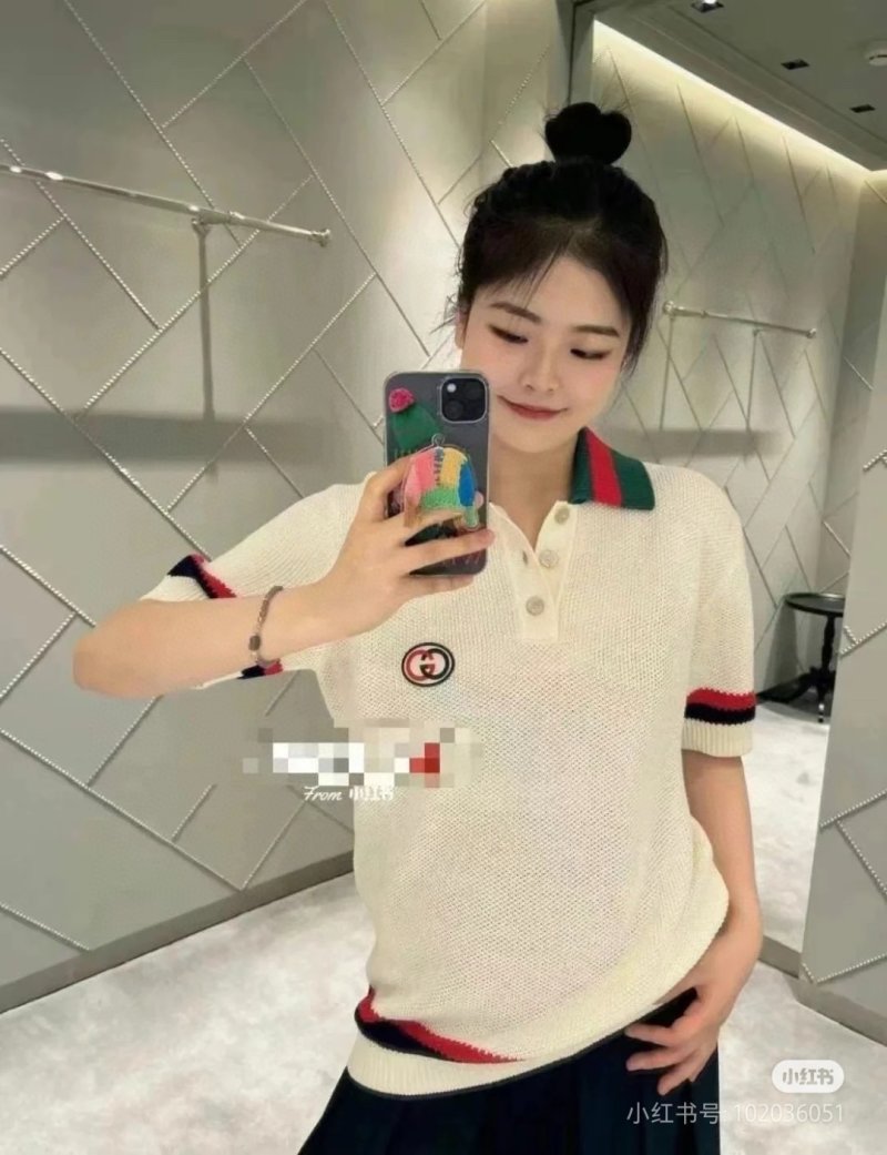 Cream Polo Short Sleeve T-Shirt with Red & Navy Stripe view