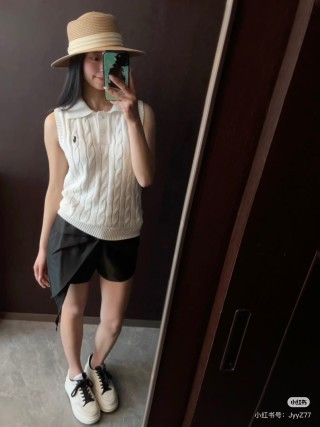 Cream Cable Knit Sleeveless Vest view 2