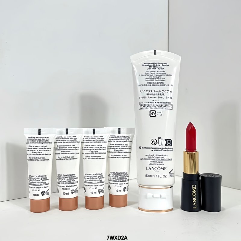 Lancôme UV Expert Aqua Gel Sunscreen & Lipstick Gift Set view