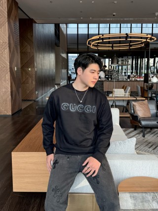 Gucci Logo Sweatshirt Black view 2