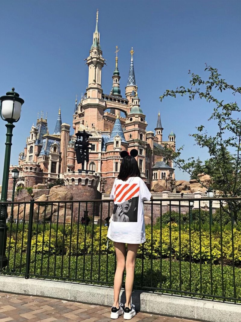 White Oversized Graphic T-Shirt with Red Stripe Detail