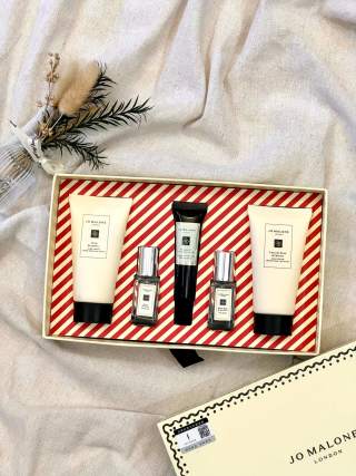 Jo Malone London Fragrance Gift Set - 4 Piece Collection view 6