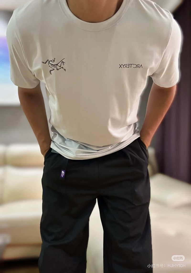 Burberry EKD Motif White T-Shirt