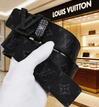 Louis Vuitton Monogram Canvas Belt Black 4.0cm view 4