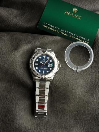 Rolex Yacht-Master 40mm Blue Dial Steel Watch M126622 view 2