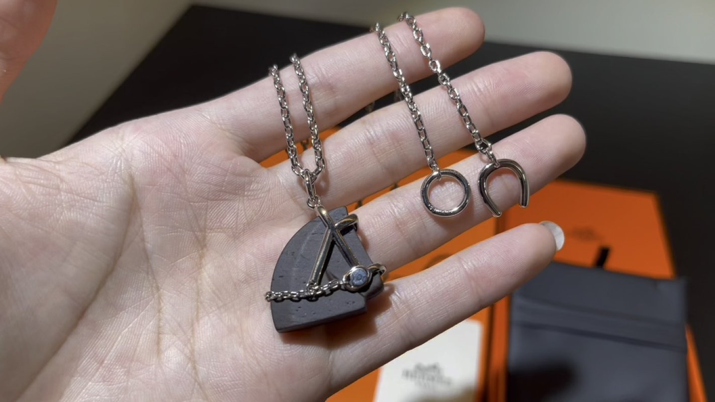 Hermès Chaîne d'Ancre Sentimental Heart Pendant Necklace Silver
