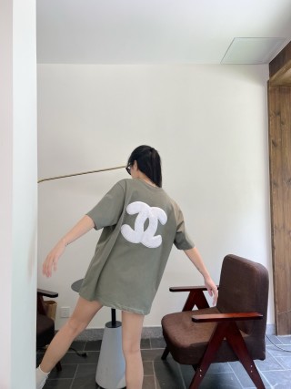 Loewe Anagram Short Sleeve T-Shirt Sage Green view 7