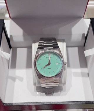 Tissot T137 Barrel Steel Quartz Watch 35mm Silver view 5