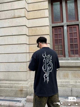 Black Graphic Print Short Sleeve T-Shirt with Distressed Design view 9