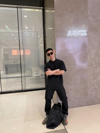 Balenciaga Black Red Logo T-Shirt view 6