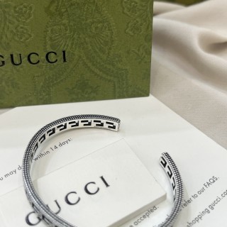 Gucci 925 Silver G Openwork Narrow Bangle Bracelet view 4