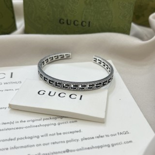 Gucci 925 Silver G Openwork Narrow Bangle Bracelet view 9
